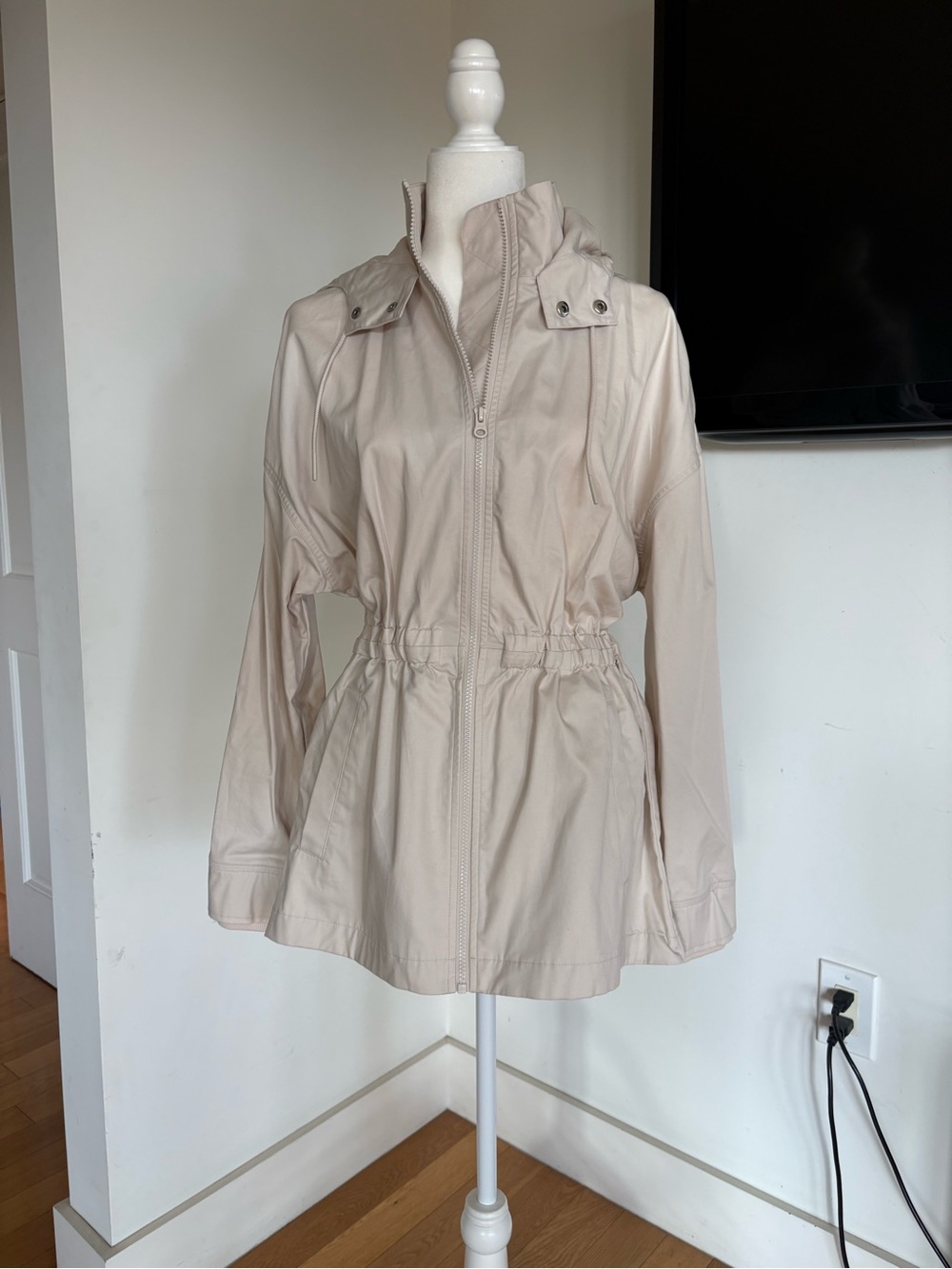 Rain Repeller Pocketed Waterproof
Jacket - Lorna Jane Australia